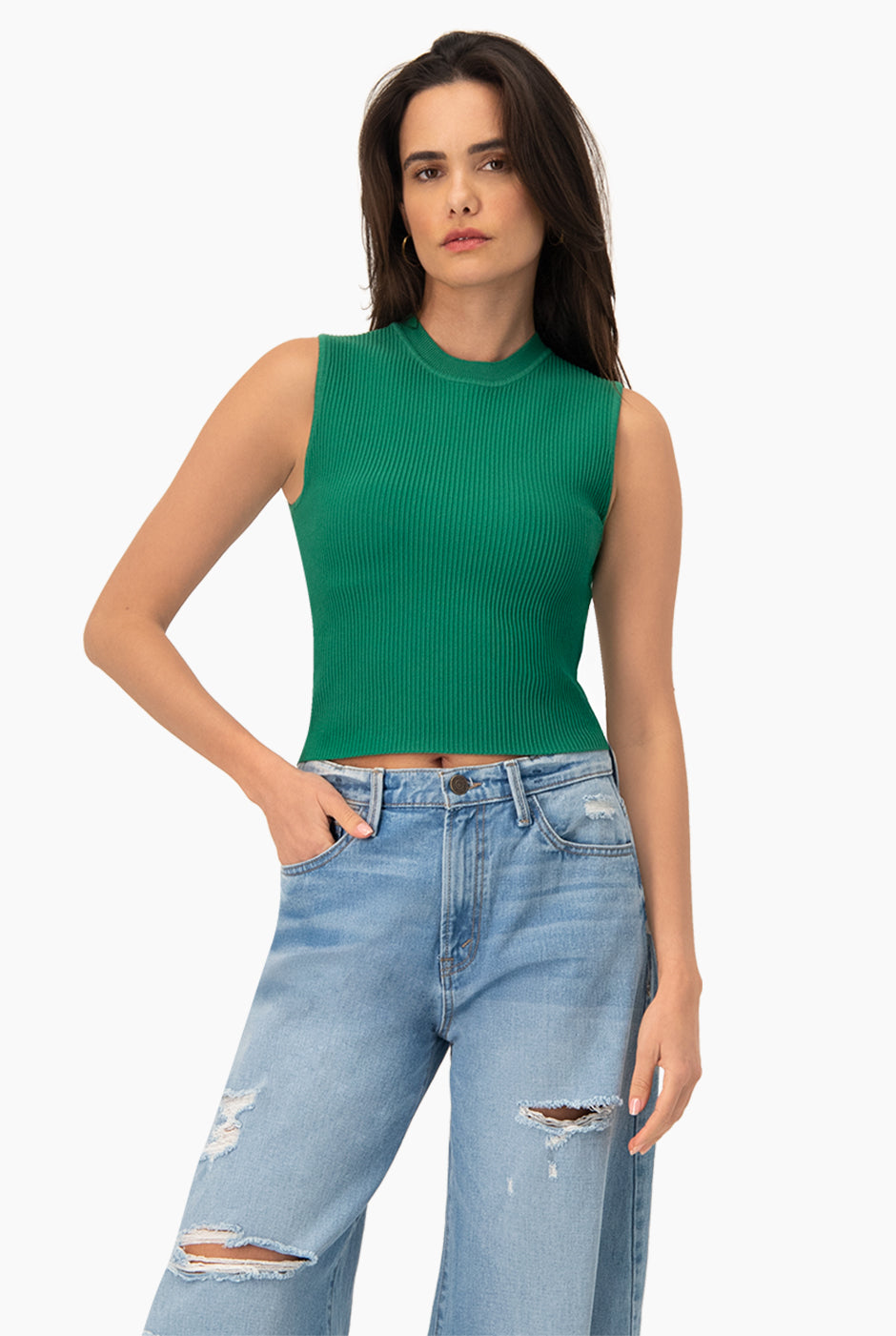 Top verde acanalado sin mangas con cuello redondo