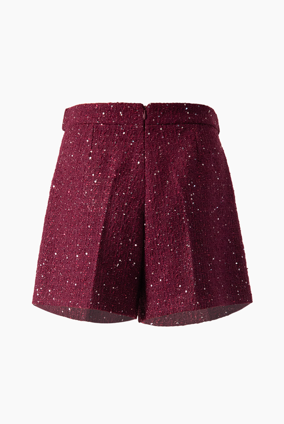 Short sastreado en color vino con bolsillos laterales y botones decorativos