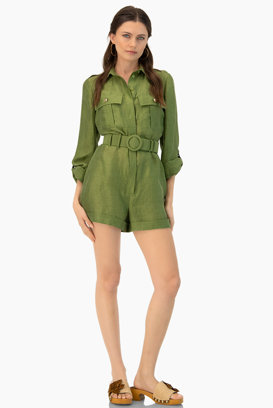 Romper verde con cinturón y bolsillos de Ivonne